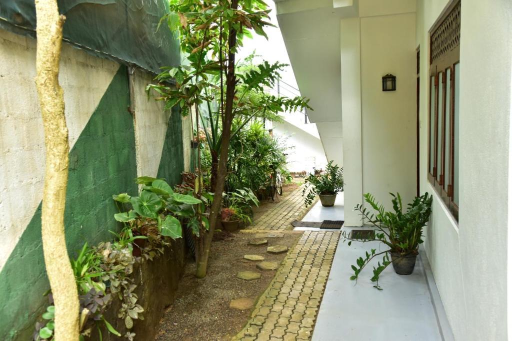 Relax Inn Hikkaduwa Dış mekan fotoğraf